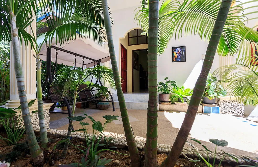 Eriksson Guesthouse-1