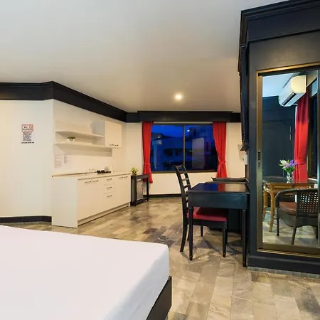 Patong Holiday Dream Hotel-3