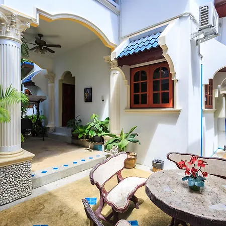 Eriksson Guesthouse-2